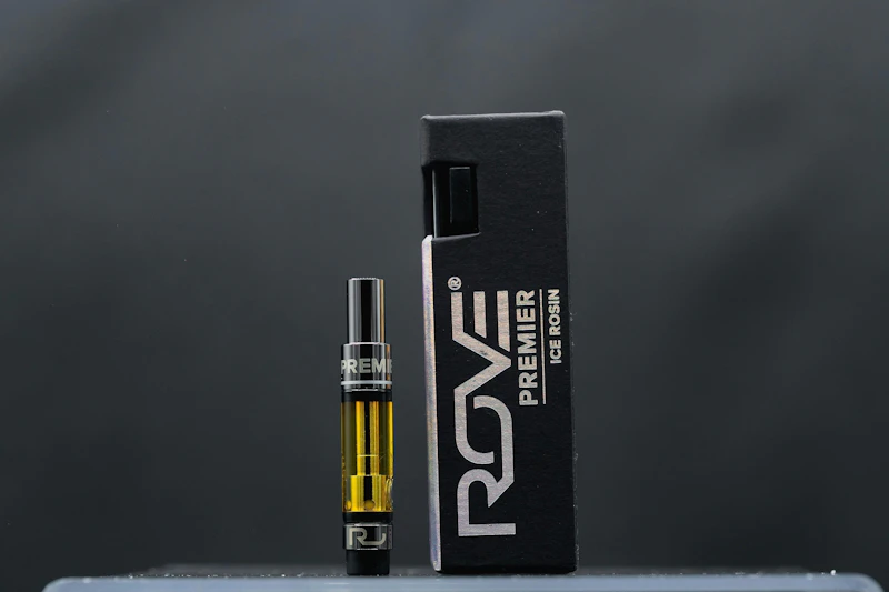Rove Lemon Sponge Cake · 0.5g · Premier Solventless Ice Hash Live Rosin Cart, Cartridges