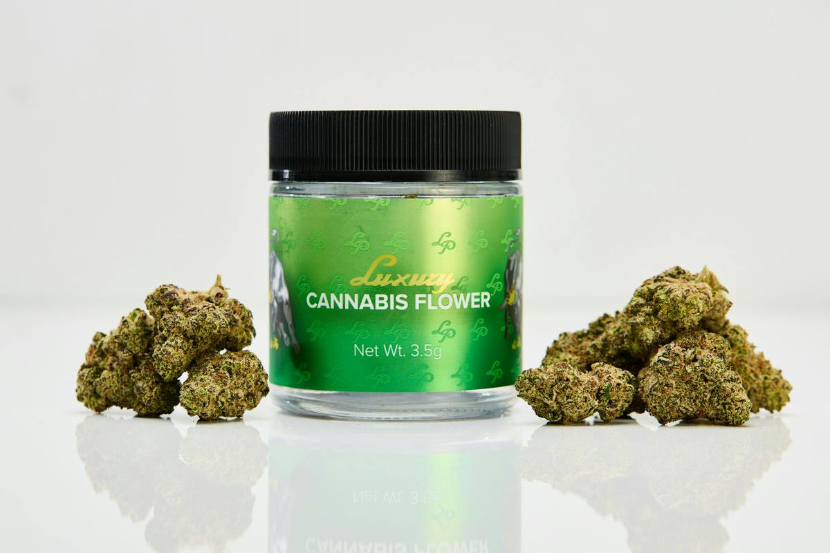 LP Exotics La Bomba 3.5g Flower - LP Exotics