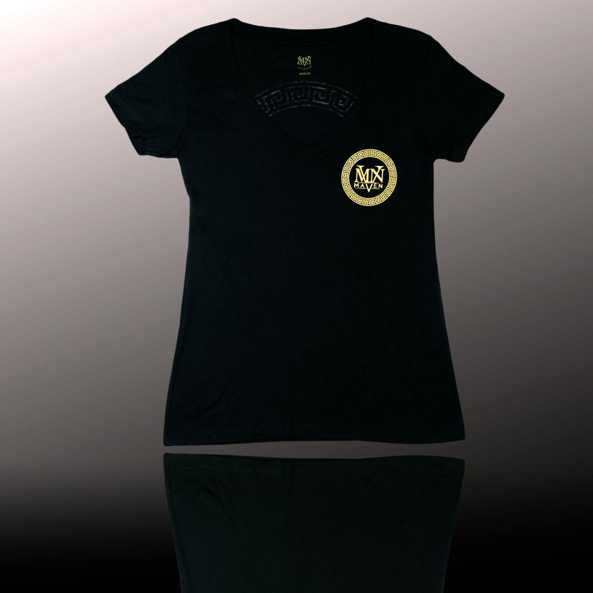 Petite Low-Neck Maven Genetics Tee-Shirt