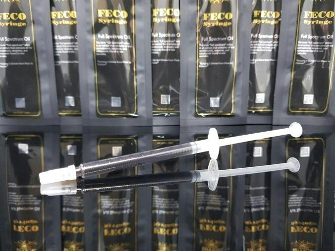 Full-Extraction Cannabis Oil - 1g Plastic Syringe - (56.90%) Hybrid