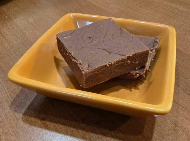Chocolate Hazelnut Fudge-100mg at Lake Smoke Farm