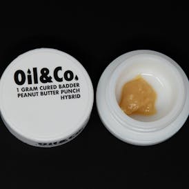1g Cured Badder - Platinum Papaya - Oil & Co (Indica)
