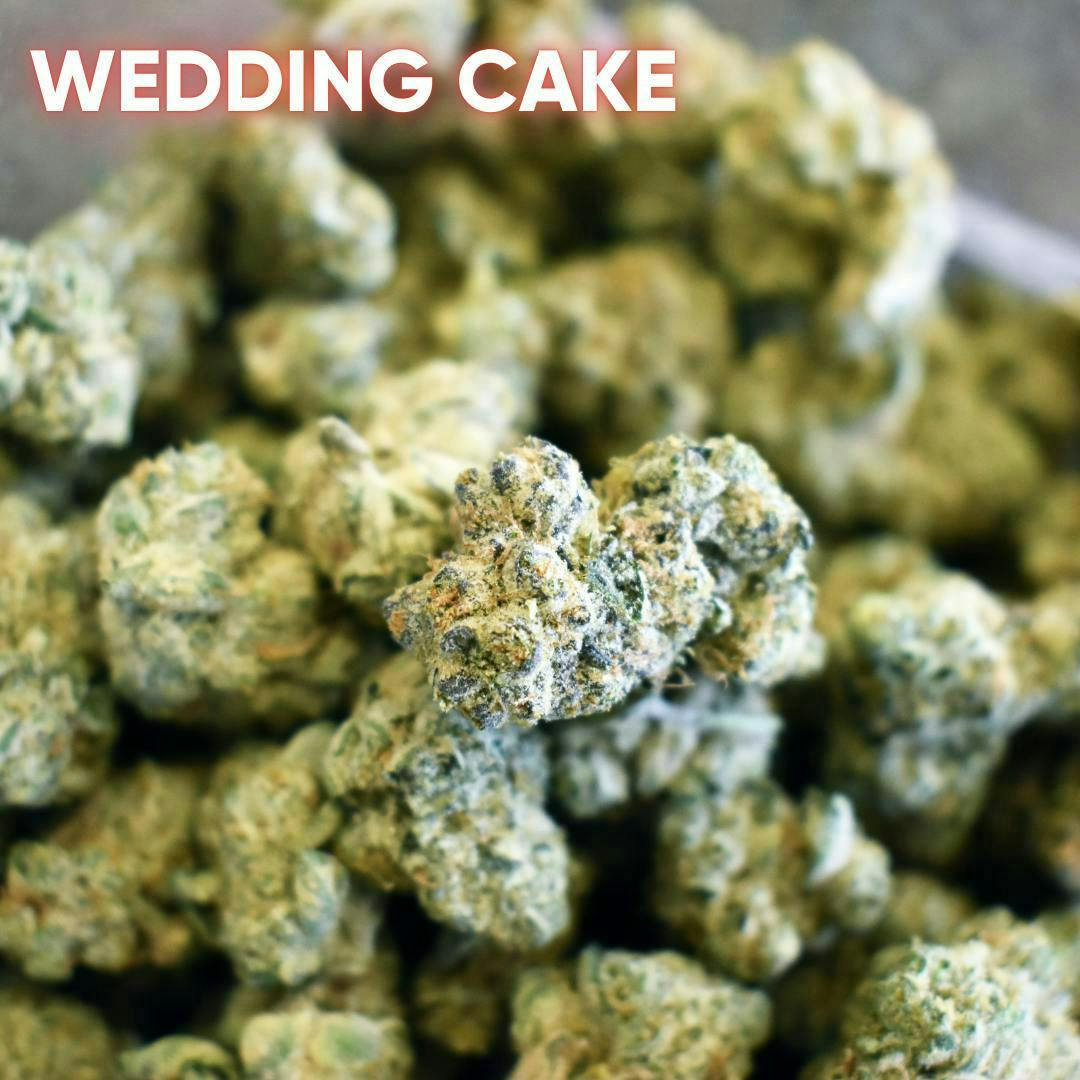 Kind Love | Wedding Cake | Flower