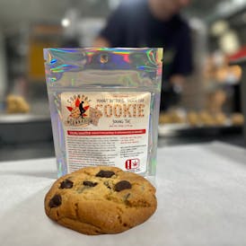 Peanut Butter Chocolate Chip Cookie | 300 MG
