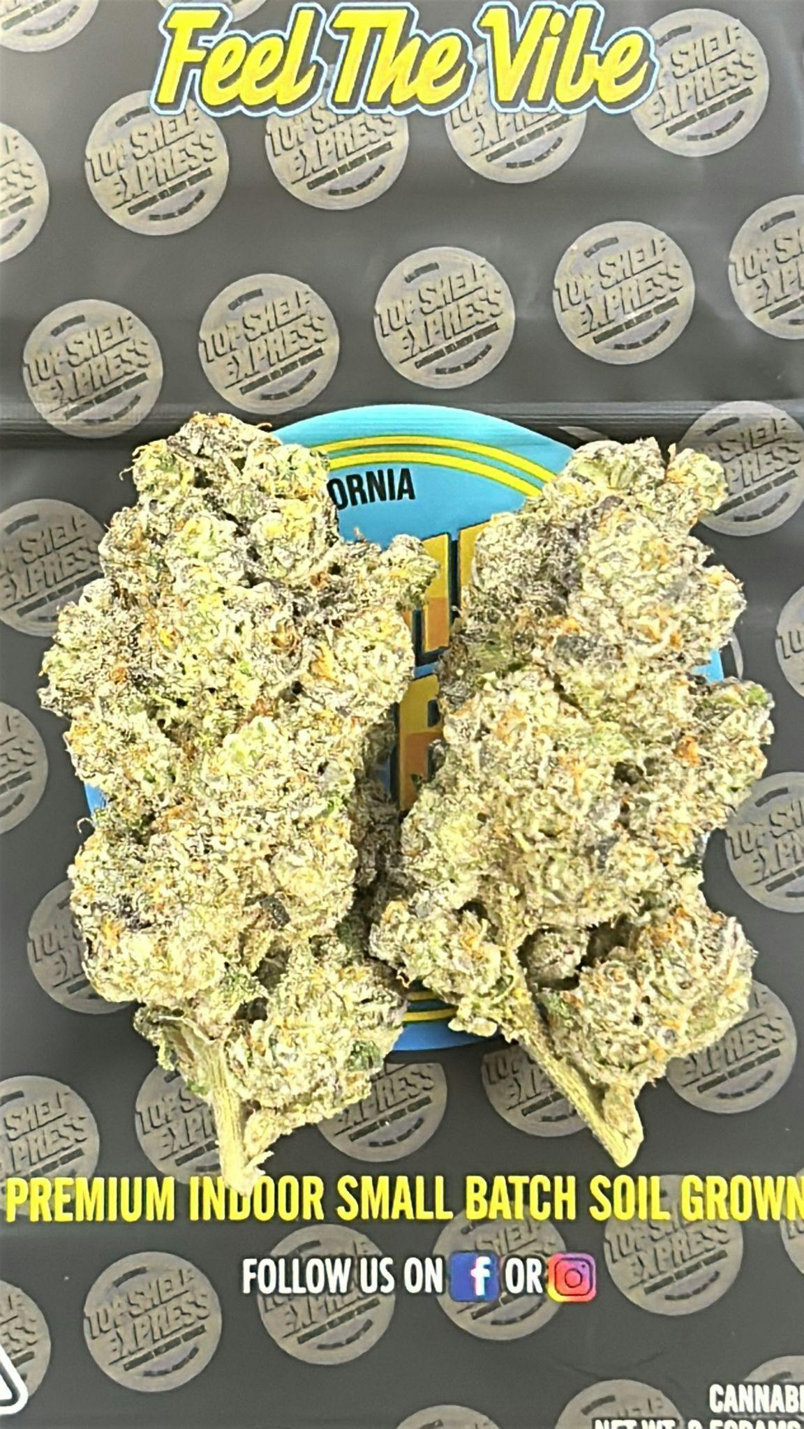 Pineapple Fuze Premium OZ (28g) **EXOTIC STRAIN*** - Top Shelf Express