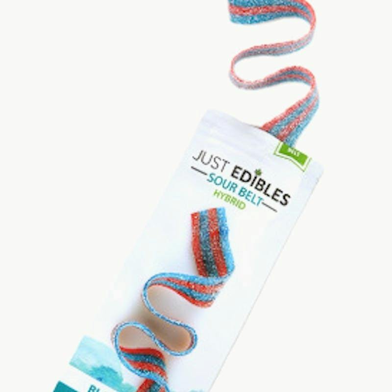 Just Edibles - Sour Long Belt Blazeberry 100mg