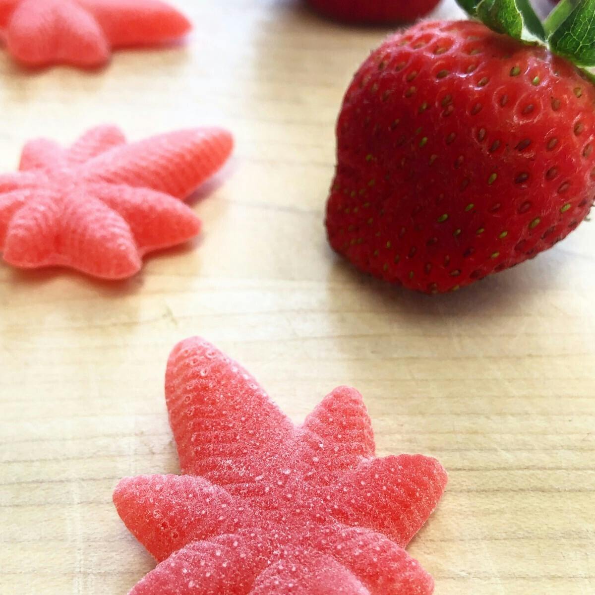 Strawberry Banana Indica Boingos | 10pk | 100mg total