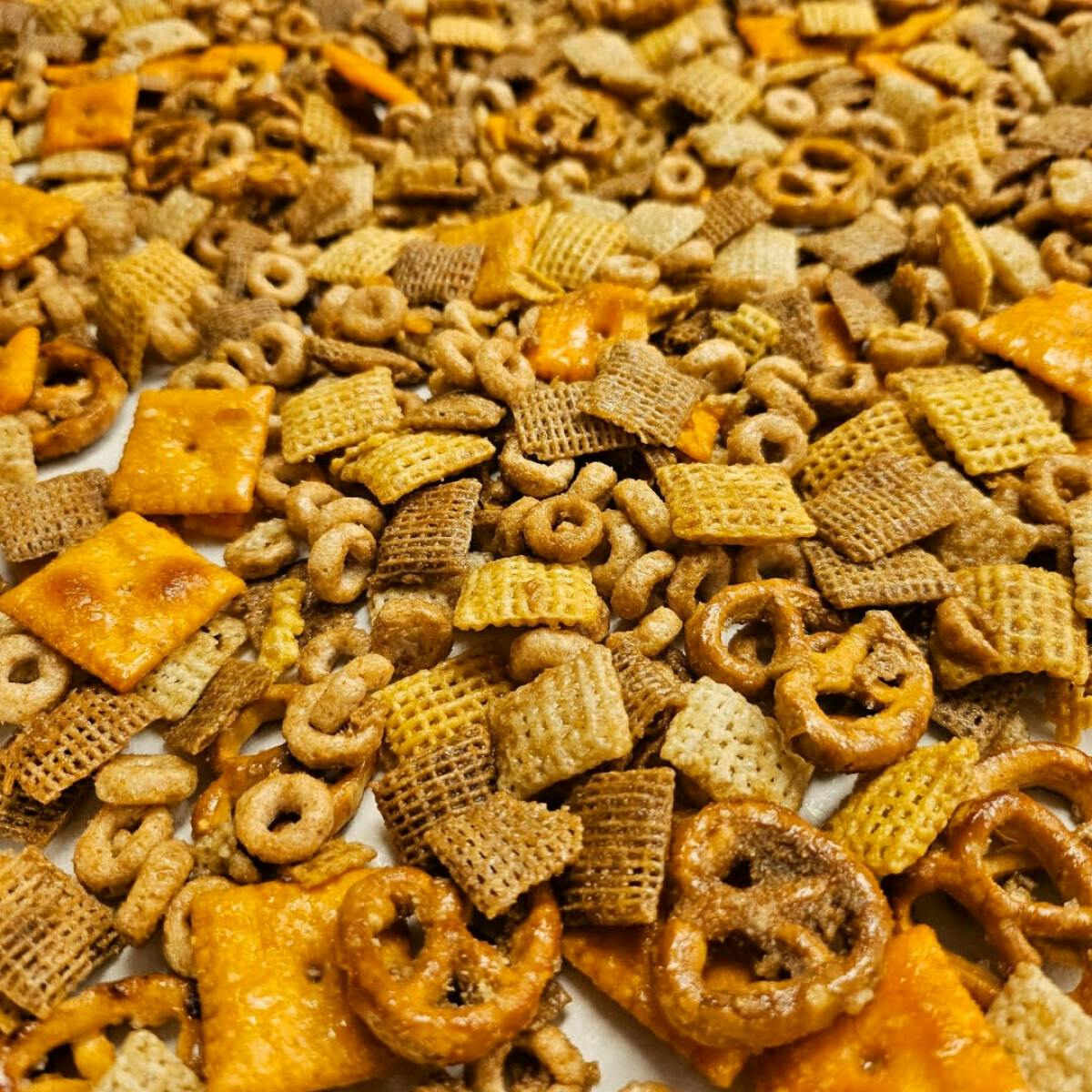 Happy Trails Mix Total Servings