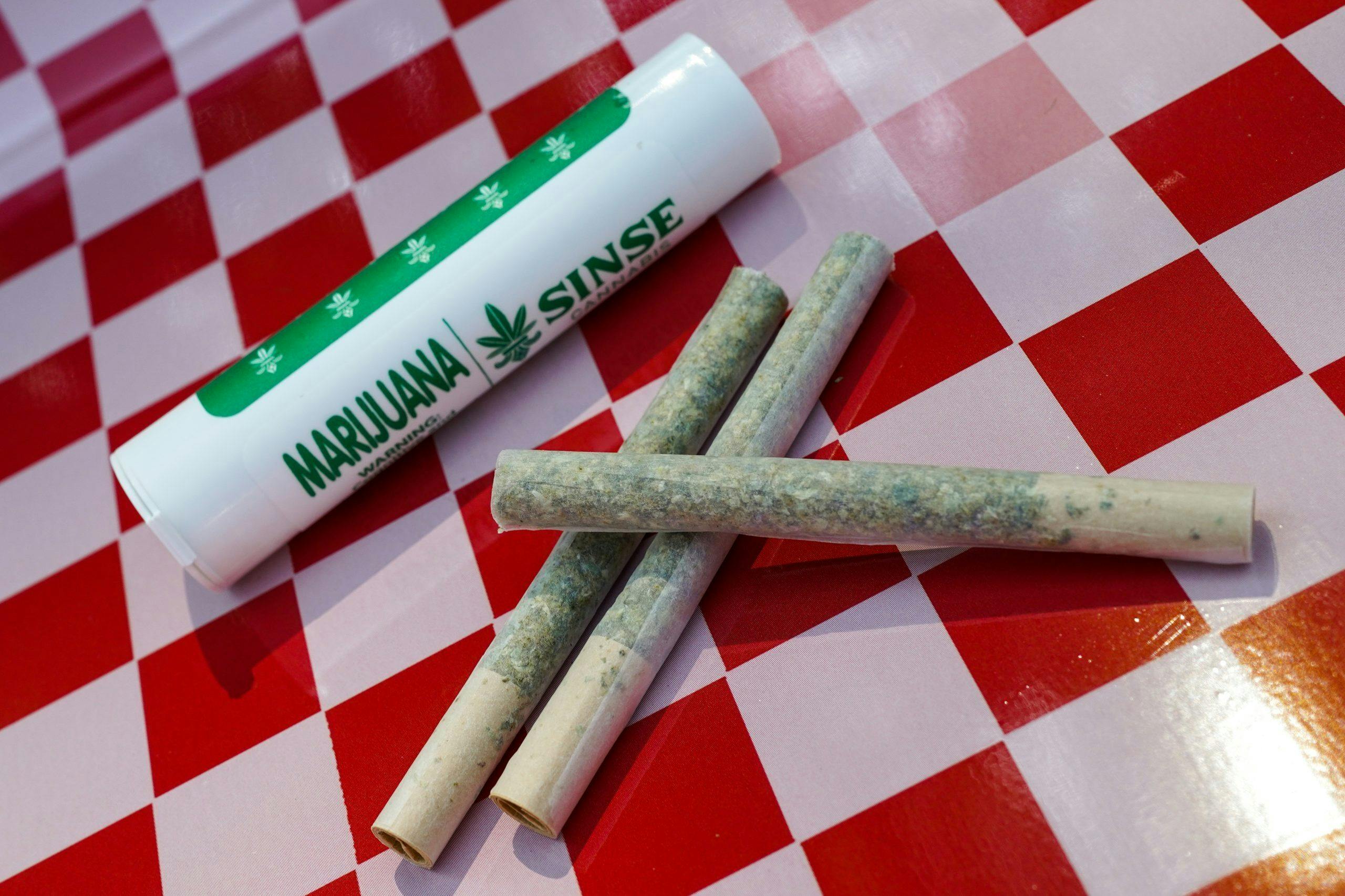 thc vapes disposable near me Grape Disposable Cart 1g