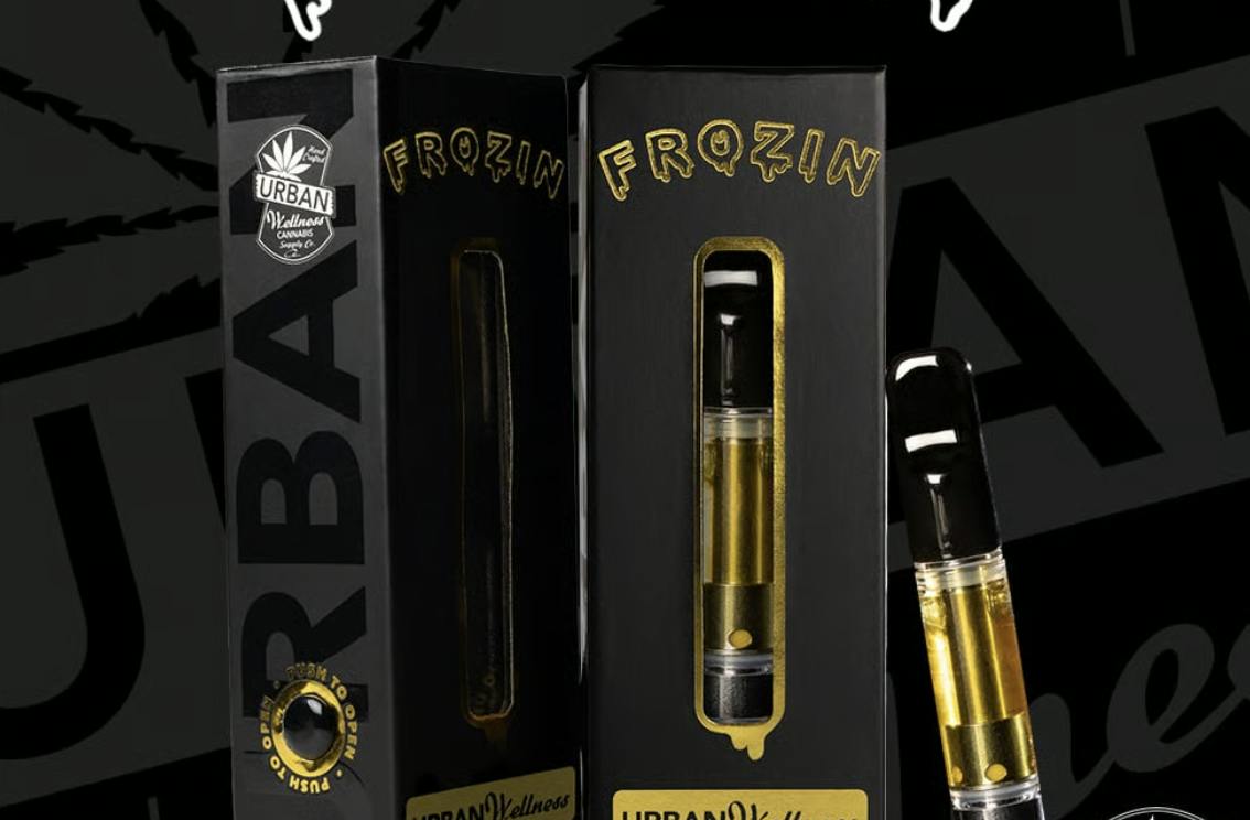 Carbon Fiber - Live Rosin Cart - 1g by Frozin NM