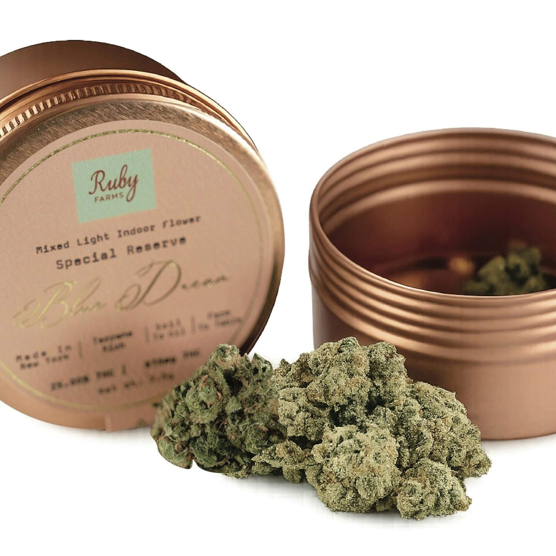 Ruby Flower | Blue Dream | Hybrid | Net WT.3.5g (1/8th) by Ruby Farms