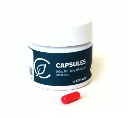 Curaleaf | Lemon Skunk | Capsules | 300mg | 30ct | 10mg/ea