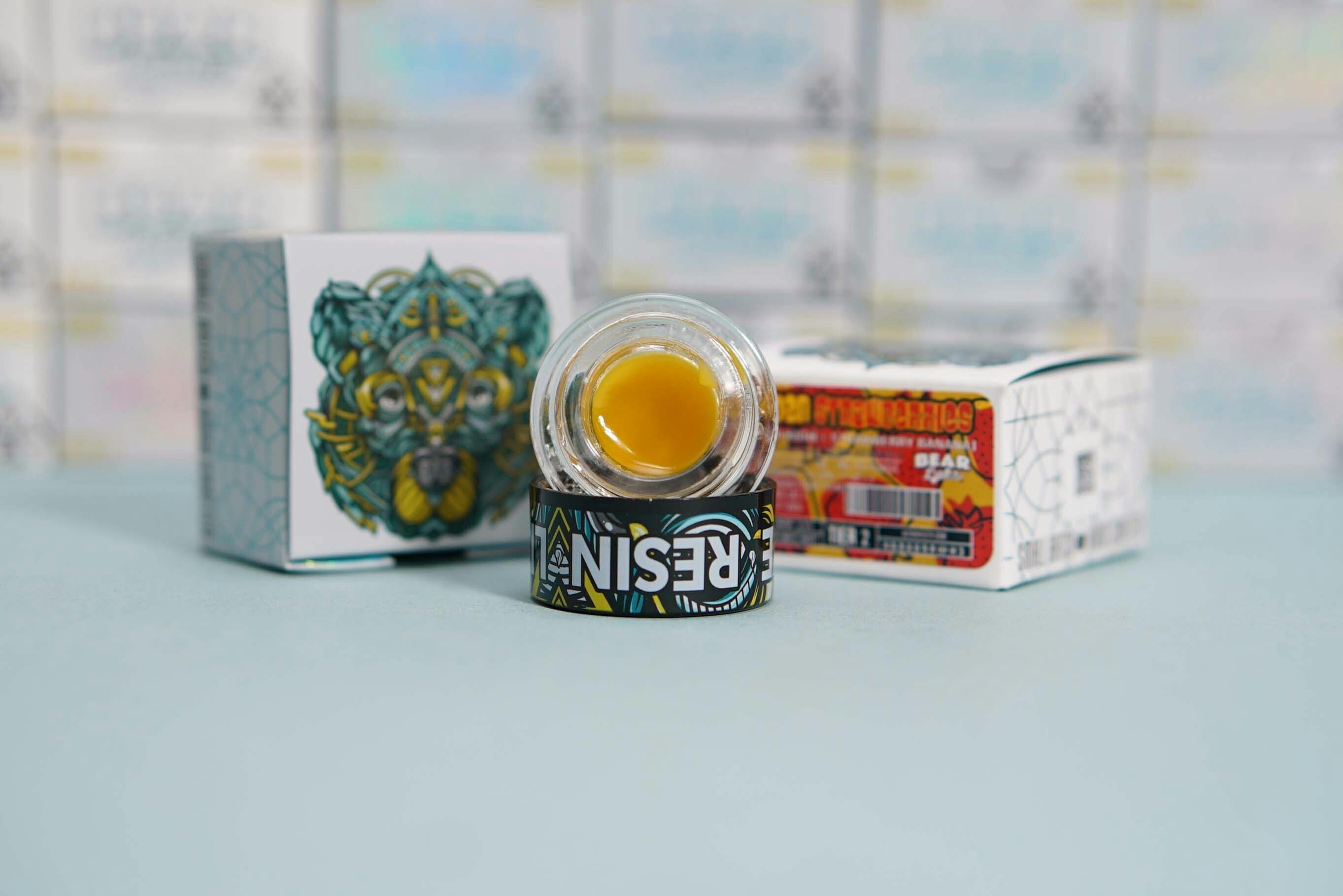 Bear Labs: Golden Strawberries - Budder Tier 2