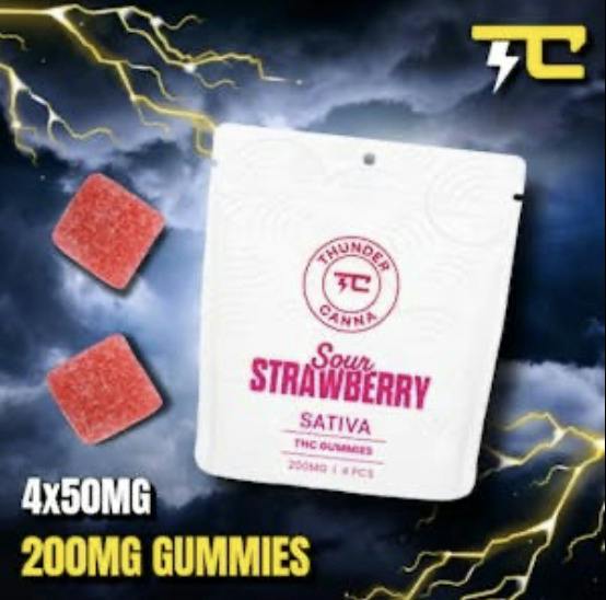 Thunder Canna | 200mg Gummies | Sour Strawberry | Gummies | 4pk | 50mg/ea