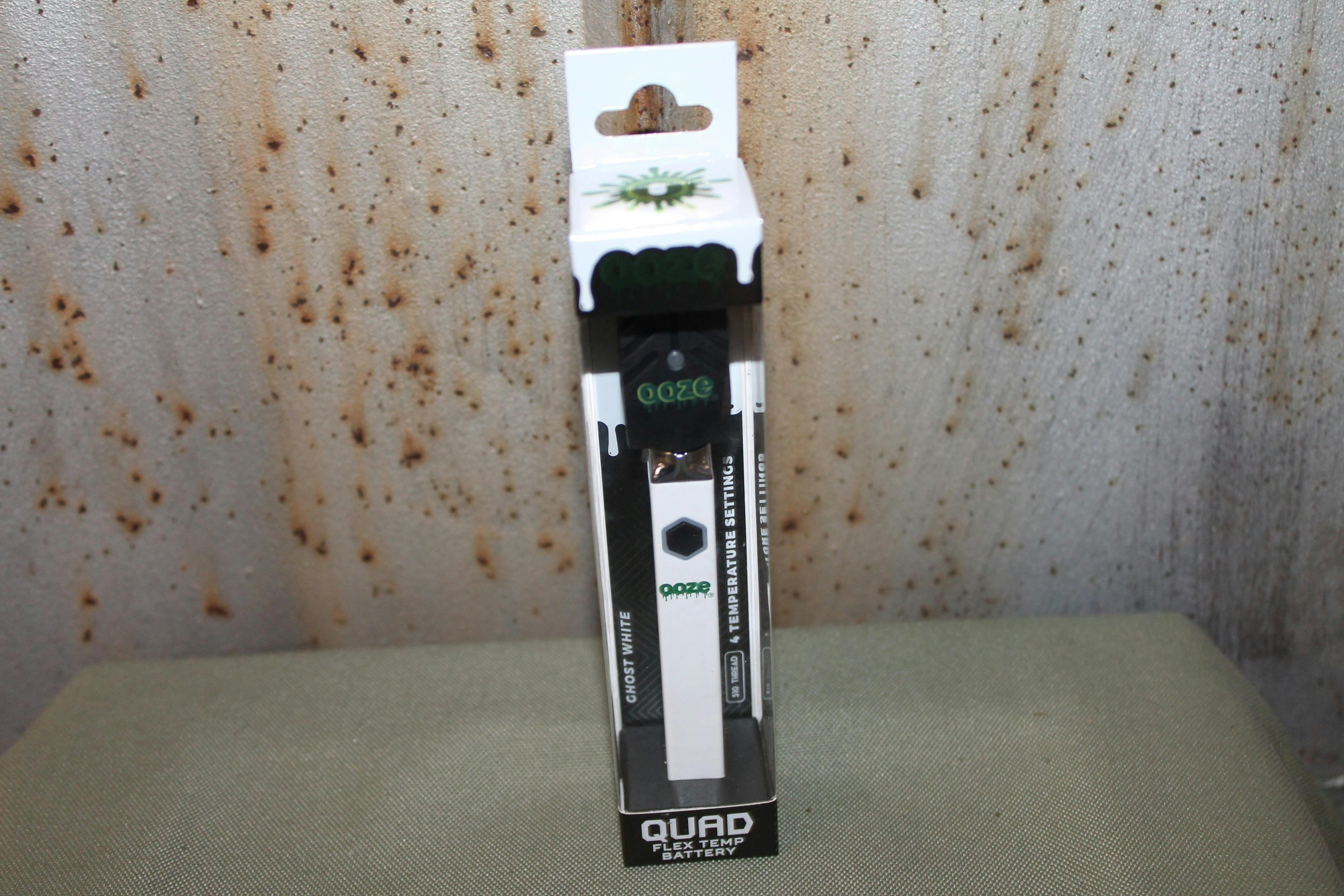 Ooze I Quad Battery (White) | Accessories