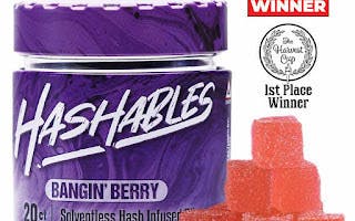 Hashables Bangin' Berry 5mg 100MG | Gummies | 20pk | 5mg/ea at Cannabis Cured Sugarloaf Recreational Weed Dispensary