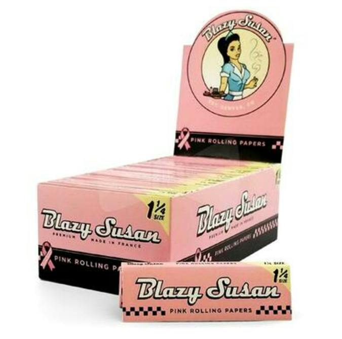 Blazy Susan 1 1/4 Rolling Papers | Accessories