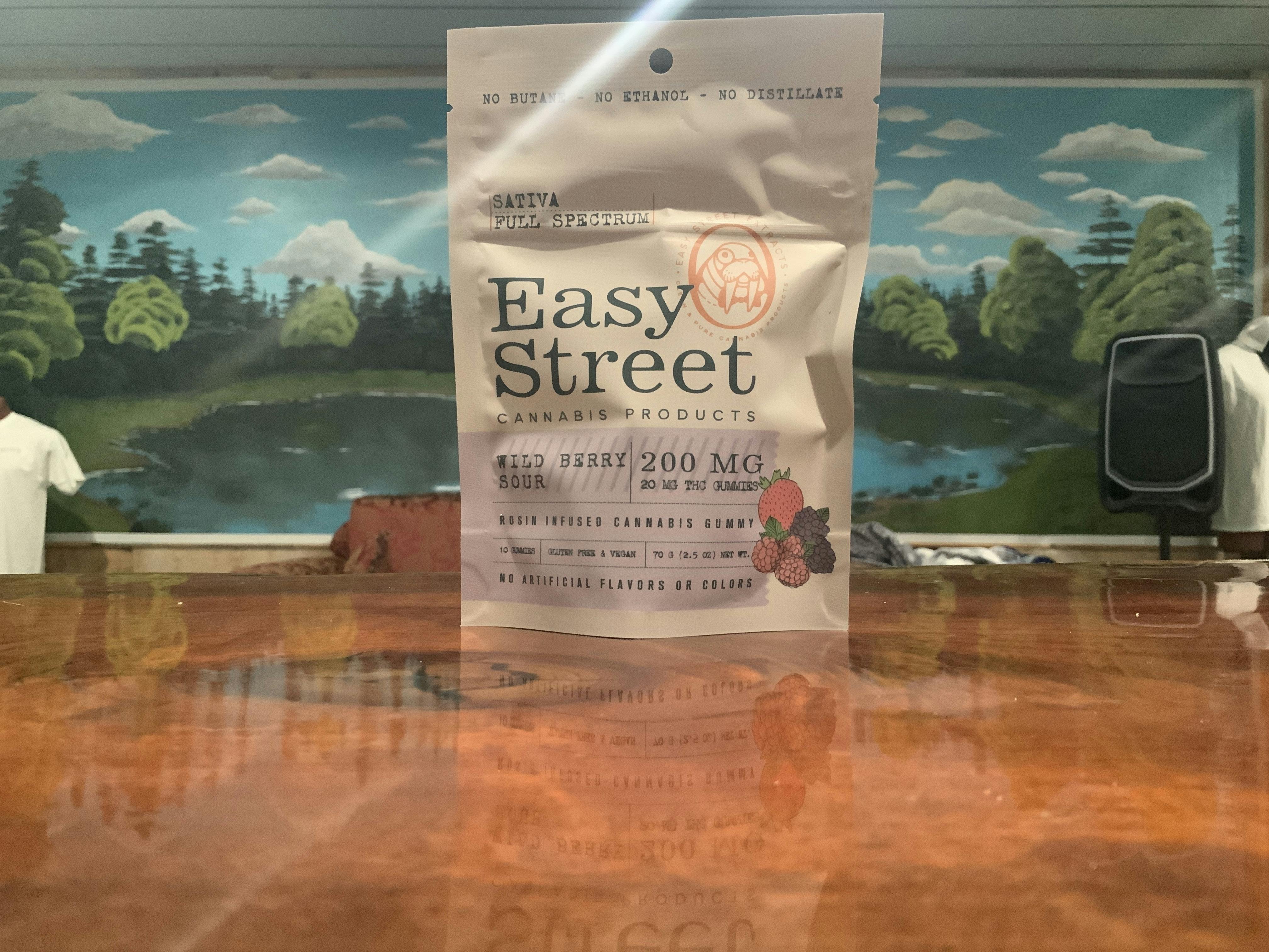 Easy Street - Wild Berry Sour - 200mg Sativa | Gummies | 10pk | 20mg/ea