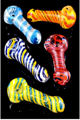 small glass pipe p1453 | Pipes