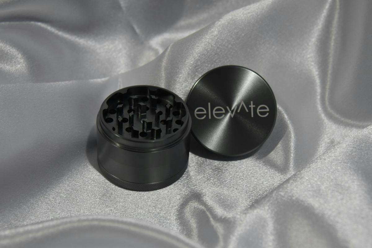 Elevate Grinder (Grey) | Grinders