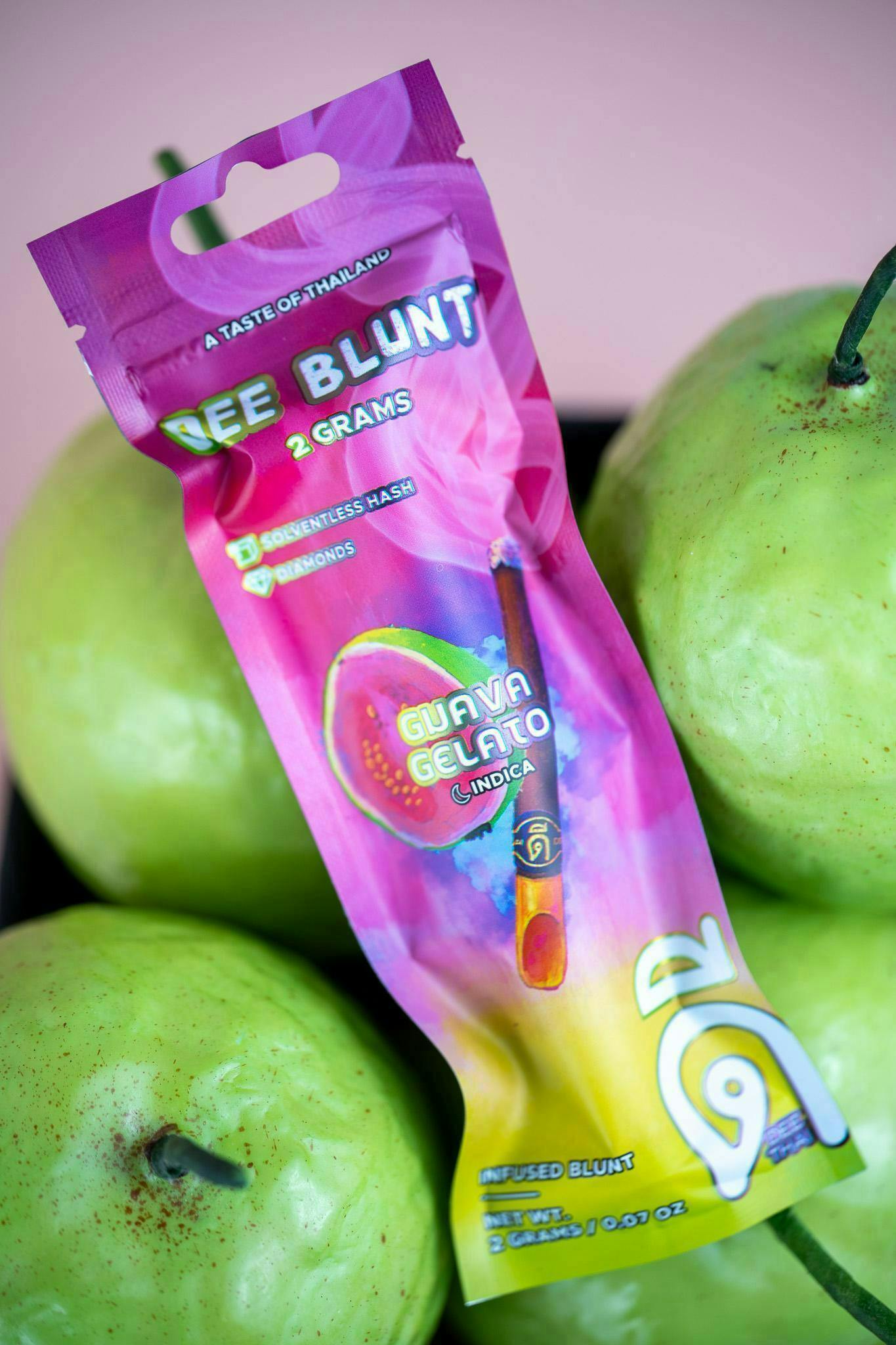Dee Thai | Guava Gelato | Dee Infused Blunt | 2g by Dee Thai
