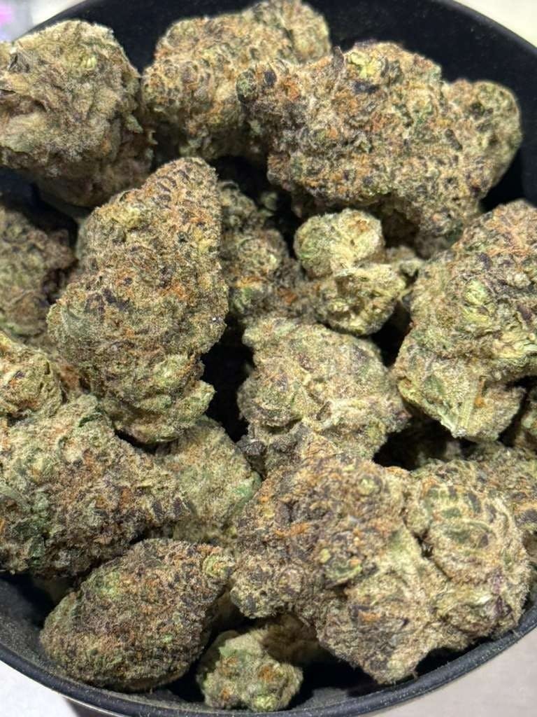 Glorious Cannabis Company | Grape Space Cake | Big Buds at Sociale Dispensary