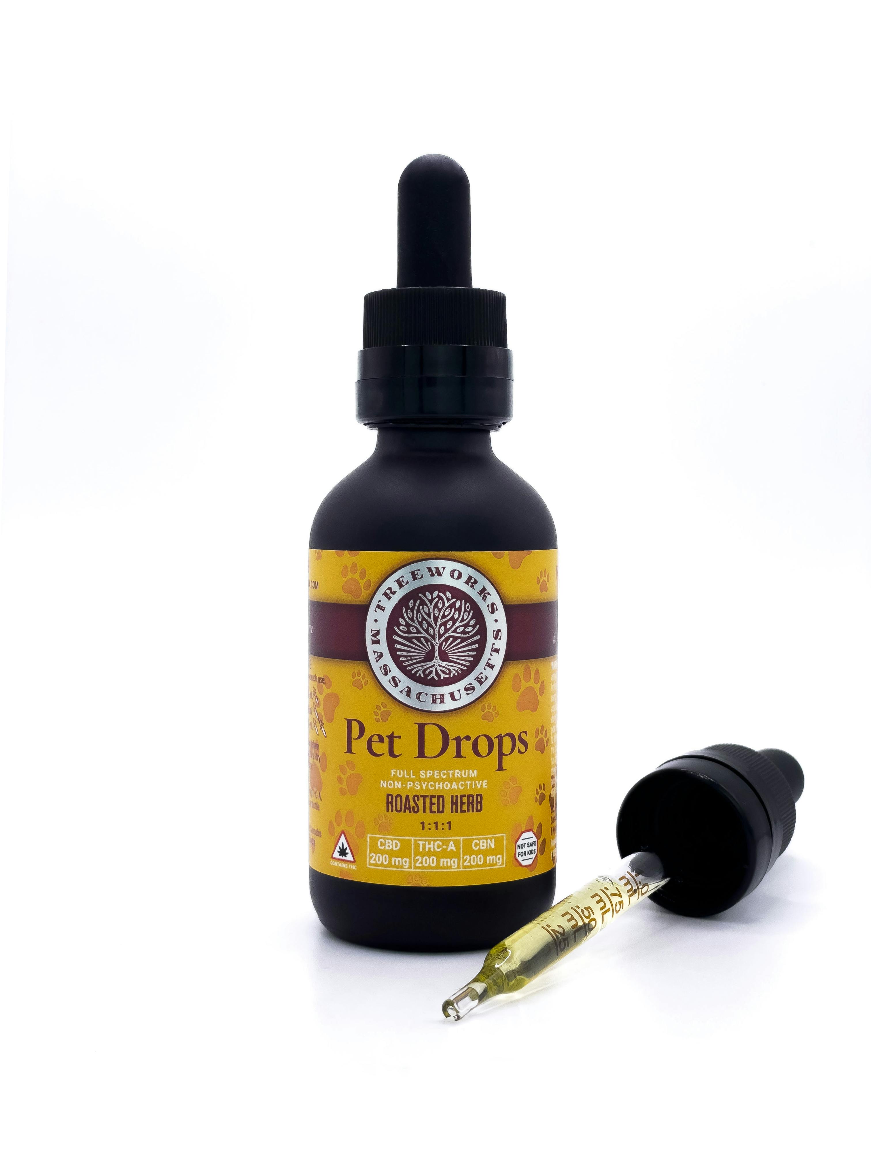 Therapeutics | Tinctures | 59.15fl oz at DDM Cannabis | Blackstone, MA Dispensary