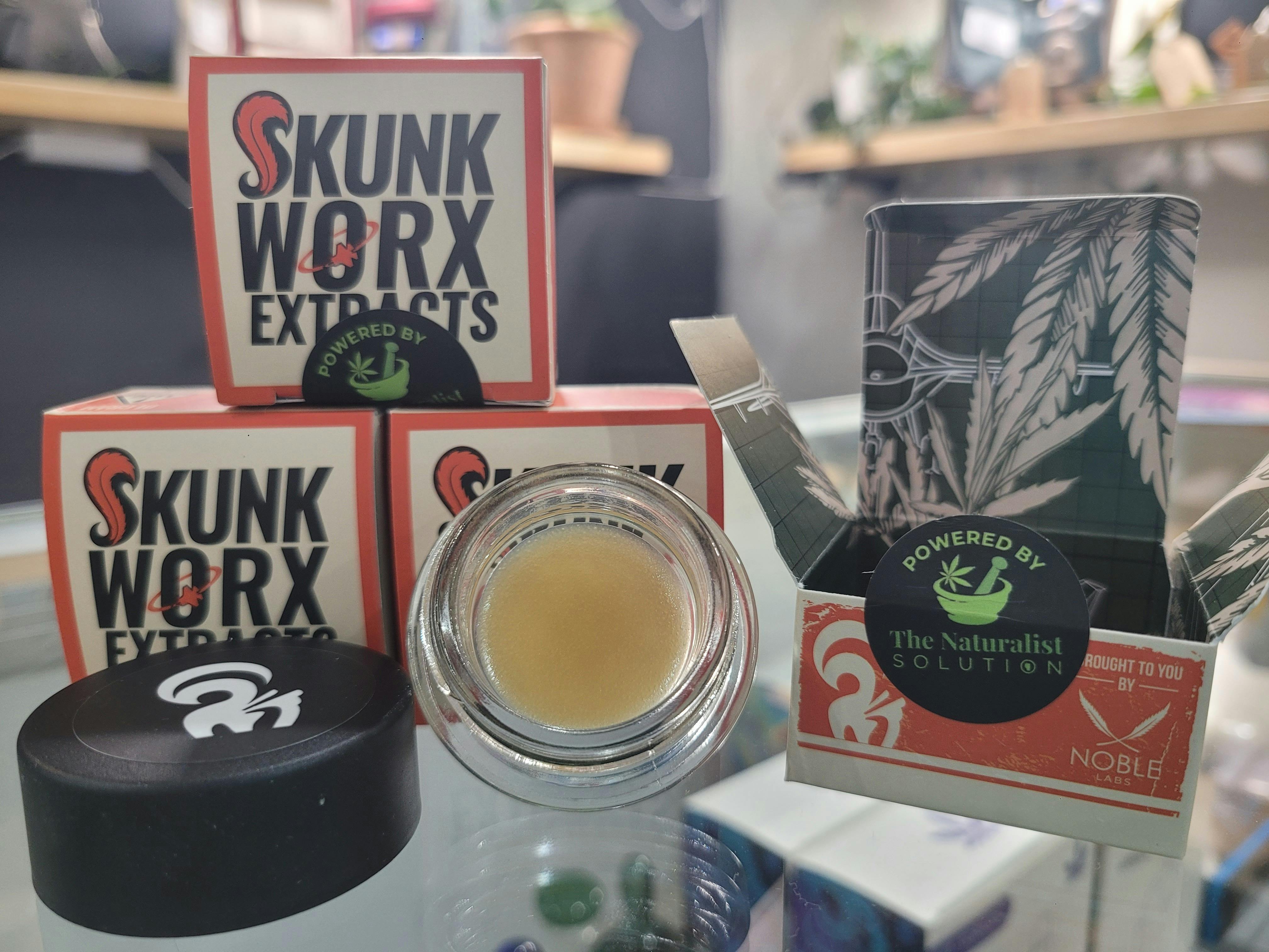 Noble Labs Skunk Worx Curded Resin 1g | Champagne Patties
